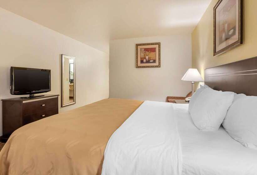 فندق Quality Inn & Suites Limon
