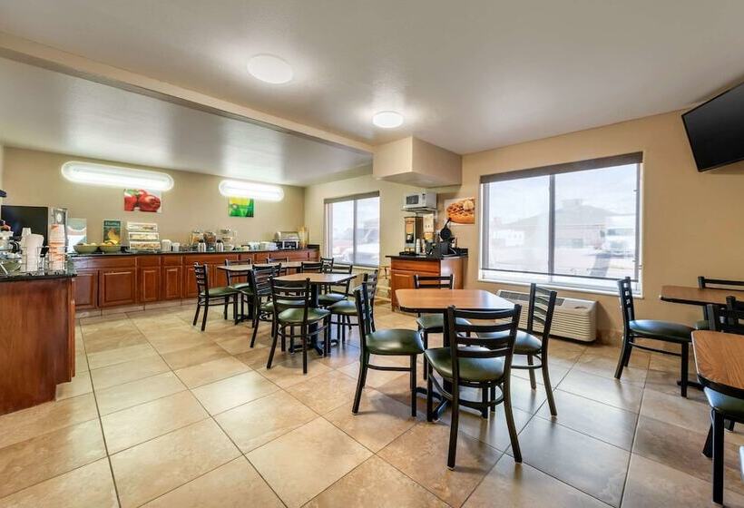 فندق Quality Inn & Suites Limon