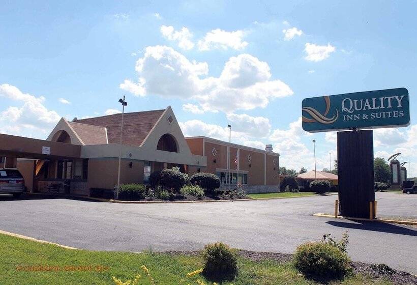 هتل Quality Inn & Suites Near I480 And I29