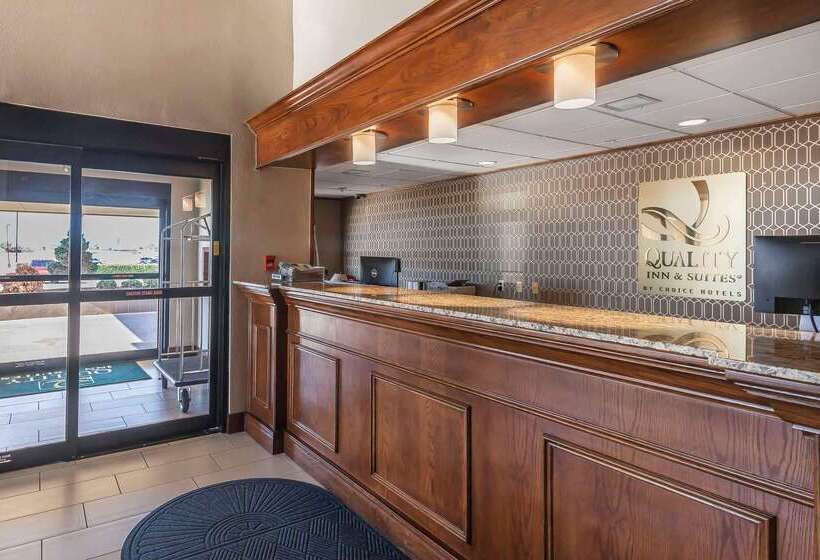 Отель Quality Inn & Suites Owasso Us 169