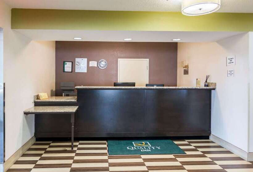 酒店 Quality Inn Warsaw Near Rappahannock River