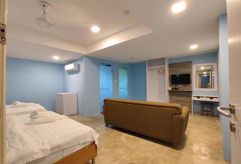 پانسیون Rick Home Teluk Intan