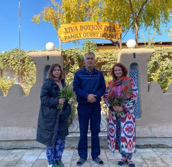 Пансион Guest House Khiva Boyjon Ota