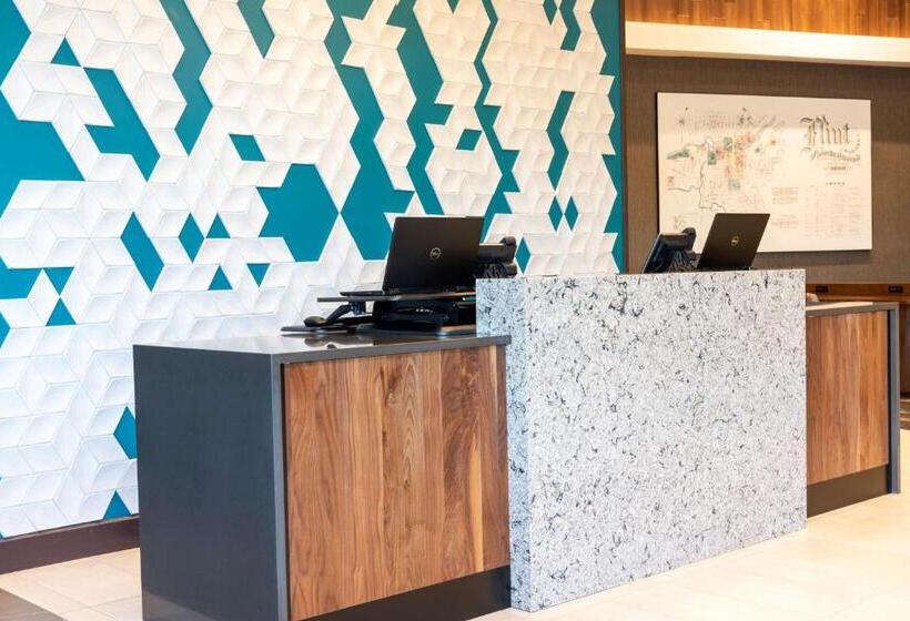 هتل Hyatt Place Flint/Grand Blanc