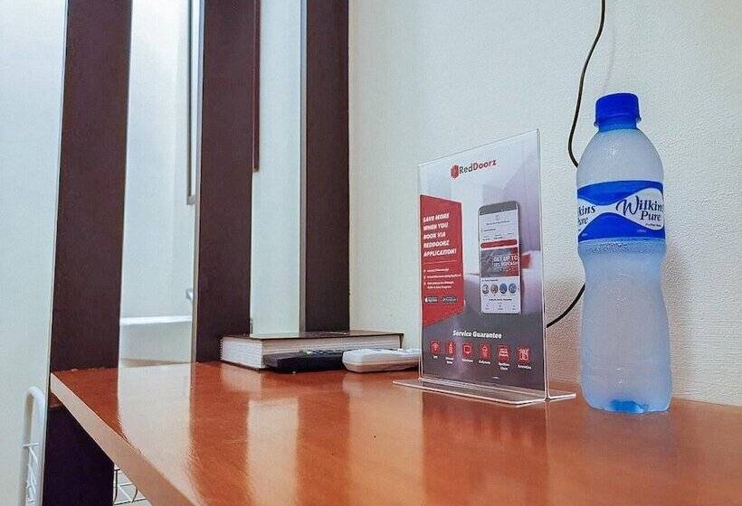 בית מלון כפרי Reddoorz Near Kcc Mall Gensan