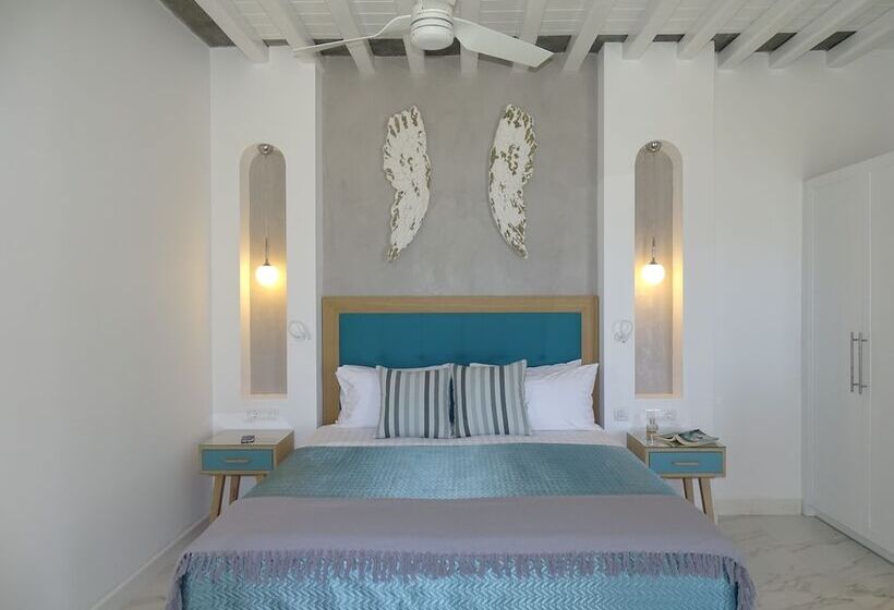 هتل Selana Suites