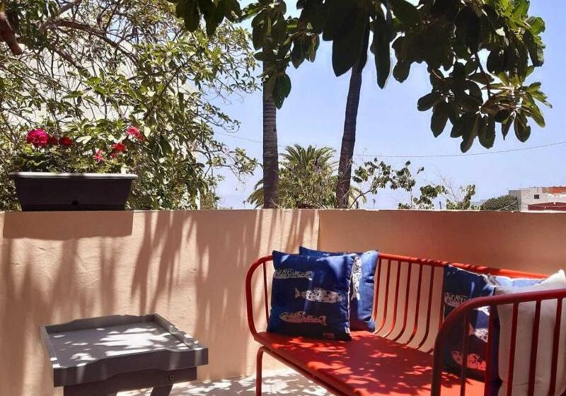 تختخواب و صبحانه Villa Nestor