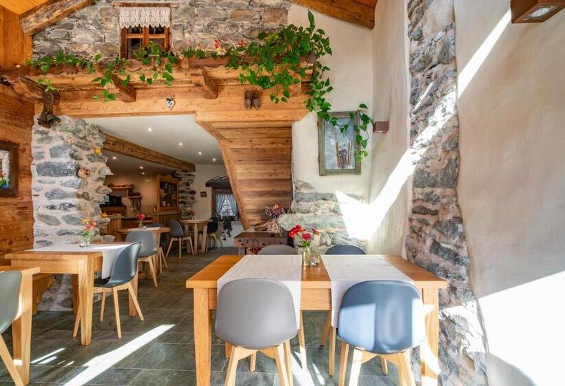 膳宿费 Au Coeur Du Village Chambres D Hôtes & Spa