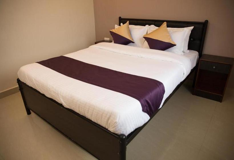 هتل Dom Carlos Resort