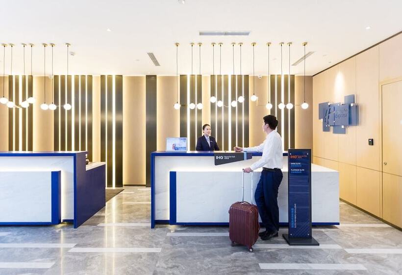 ホテル Holiday Inn Express Xi An Ancient Town West, An Ihg
