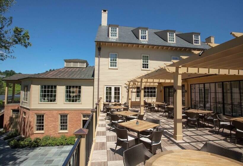 Boar's Head Resort