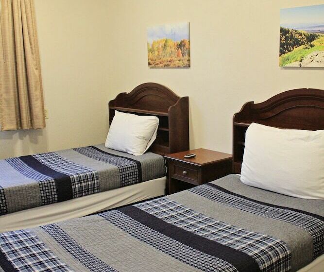 Bowen Motel