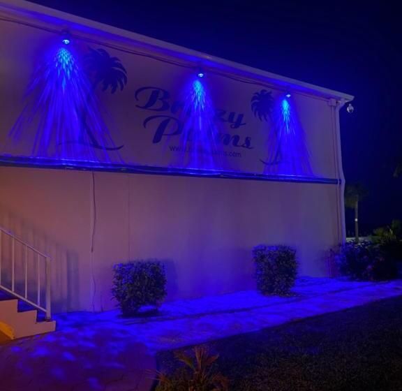 Breezy Palms Resort
