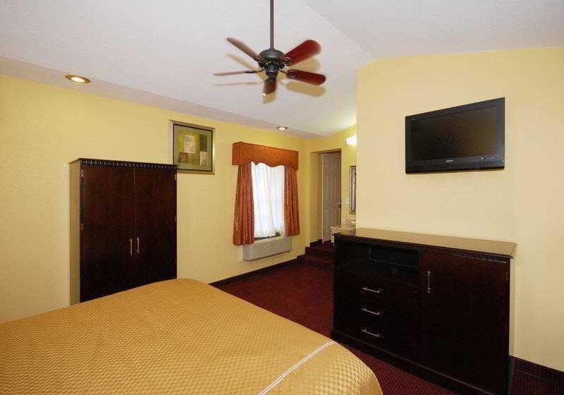 בית מלון כפרי Americas Best Value Inn Winnsboro, La