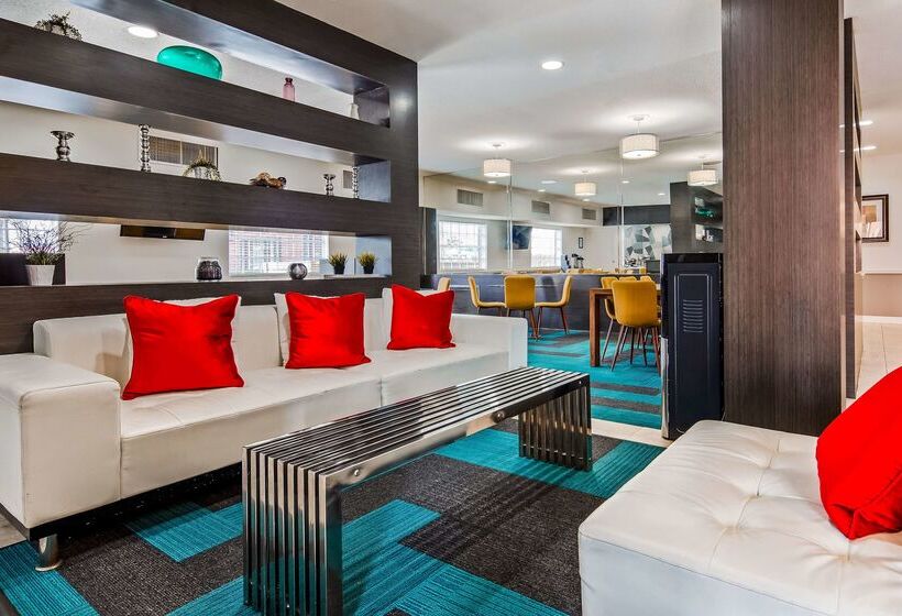 هتل Baymont By Wyndham Houston/westchase
