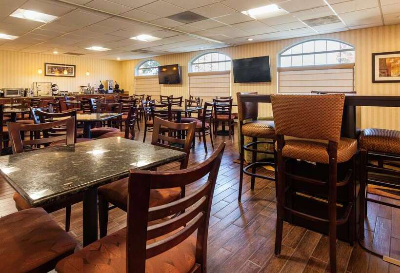 בית מלון כפרי Best Western Plus Meridian