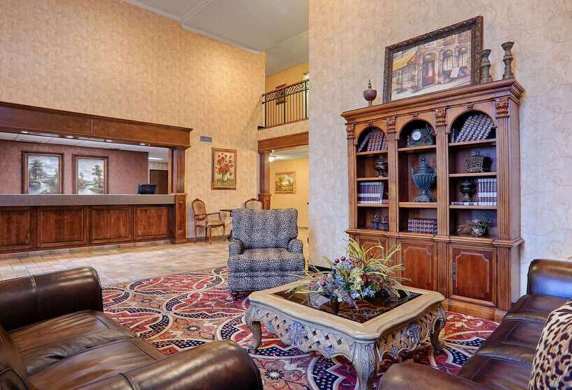 هتل Best Western Plus Southpark Inn & Suites