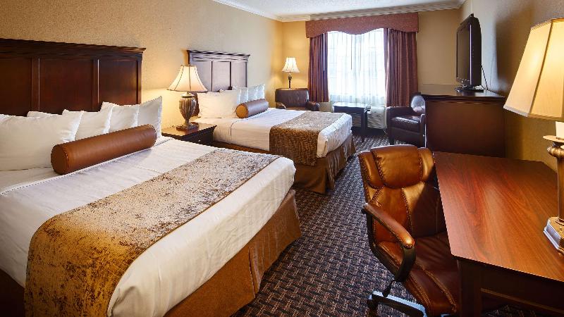 هتل Best Western Plus Southpark Inn & Suites
