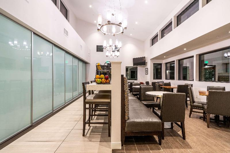 호텔 Best Western Plus Stevenson Manor