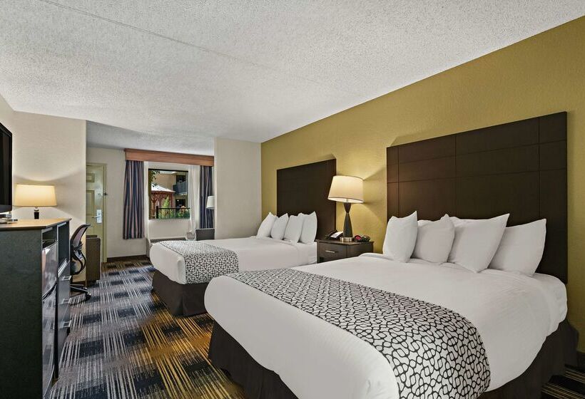 هتل Best Western Windsor Suites