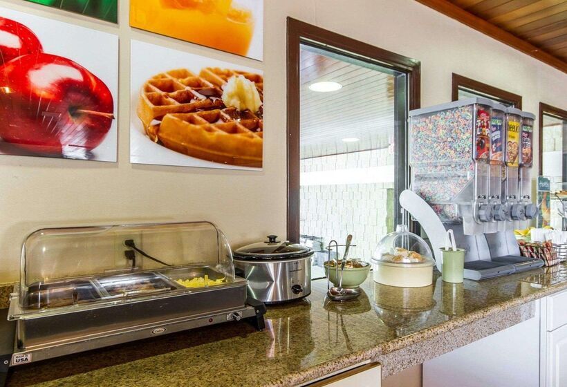 هتل Quality Inn