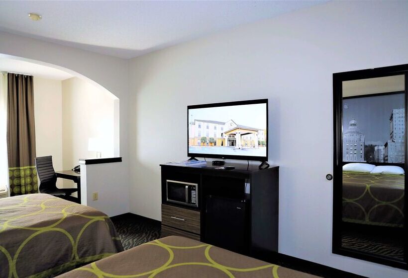 هتل Super 8 By Wyndham High Point/greensboro