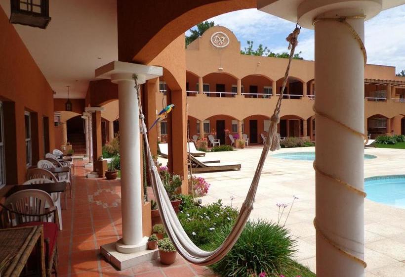 ホテル Las Victorias Apart