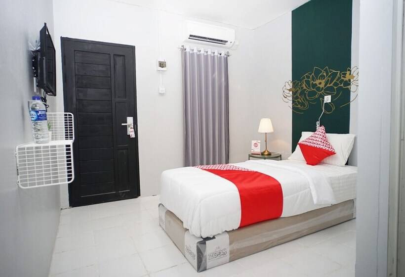 هتل Reddoorz At Sani Guest House Balikpapan