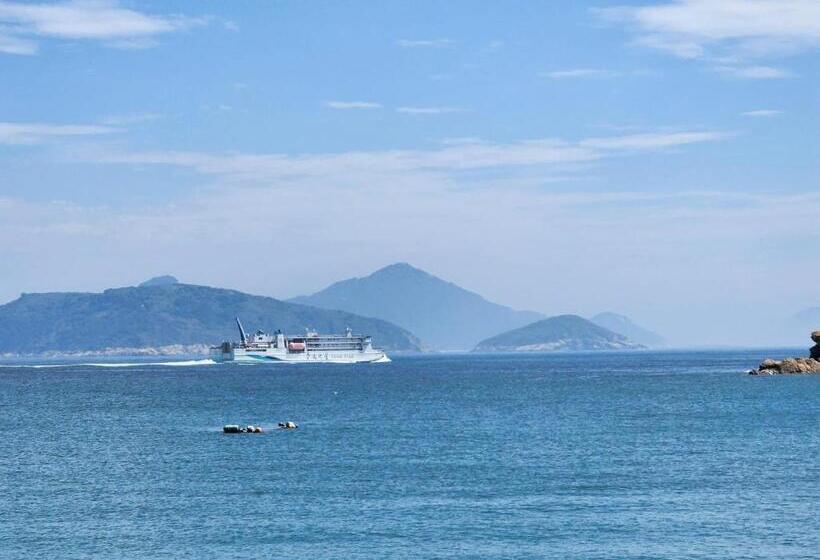 پانسیون Eternal Seaside House