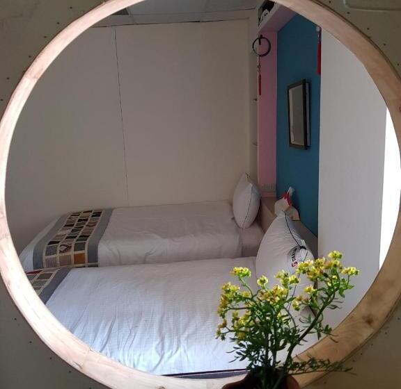 پانسیون Eternal Seaside House