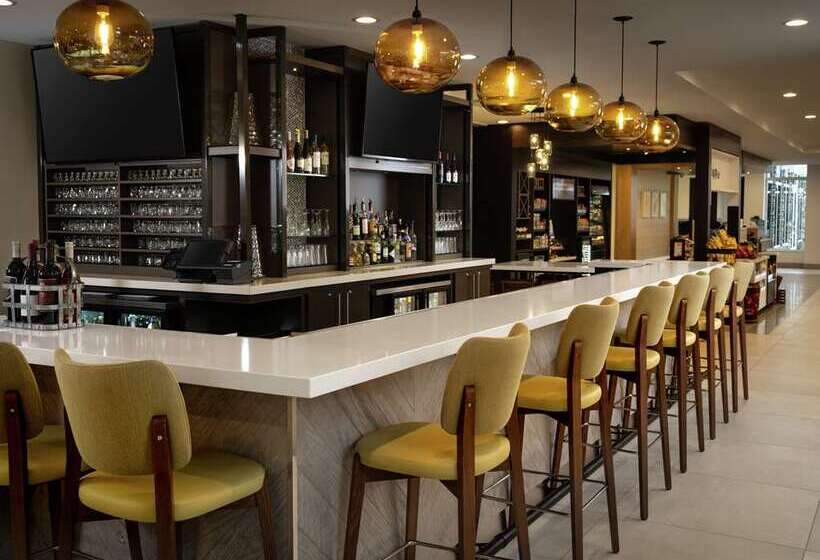 فندق Hilton Garden Inn Olive Branch, Ms