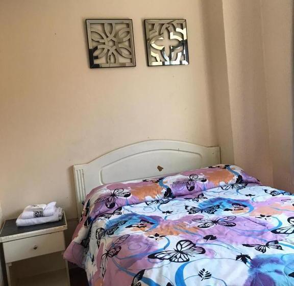 پانسیون Hostal Brilliant