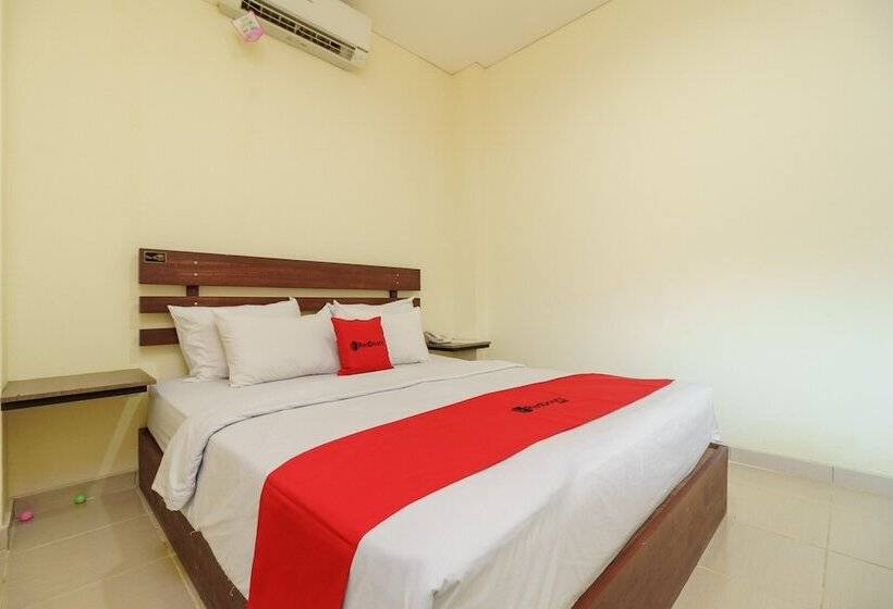 هتل Reddoorz Near Jembatan Siti Nurbaya Padang