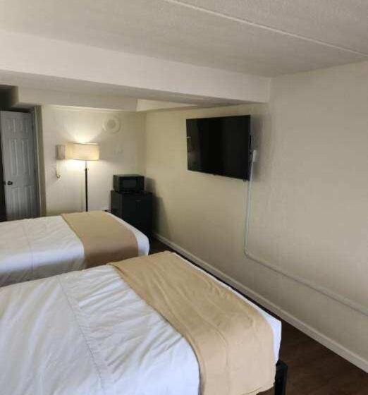 Yankee Clipper Resort Motel
