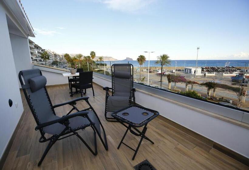 בית מלון כפרי Ocean Lounge