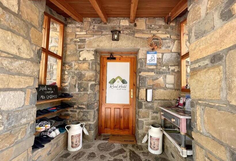 تختخواب و صبحانه Rural Hostel Dos Lucas
