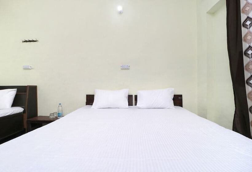 בית מלון כפרי Spot On 41126 Shri Krishankripa Guest House
