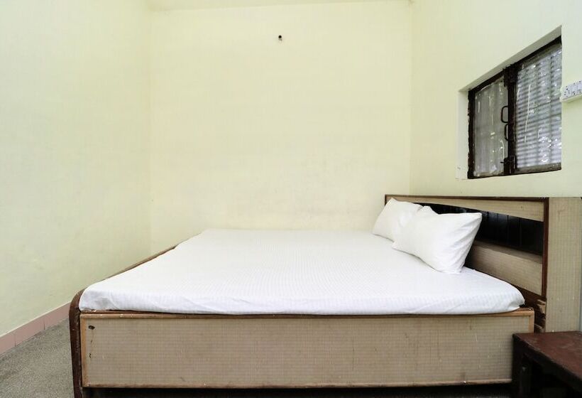 בית מלון כפרי Spot On 41126 Shri Krishankripa Guest House