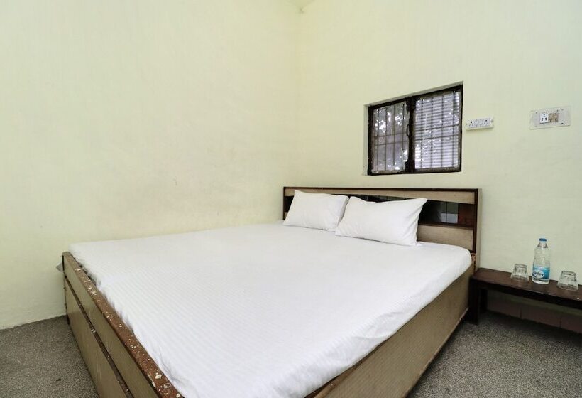 בית מלון כפרי Spot On 41126 Shri Krishankripa Guest House