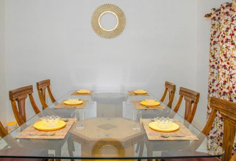 فندق Pine Winds Villa