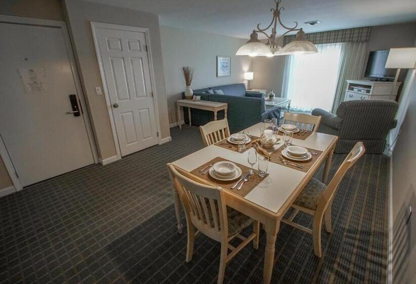Cape Winds Resort