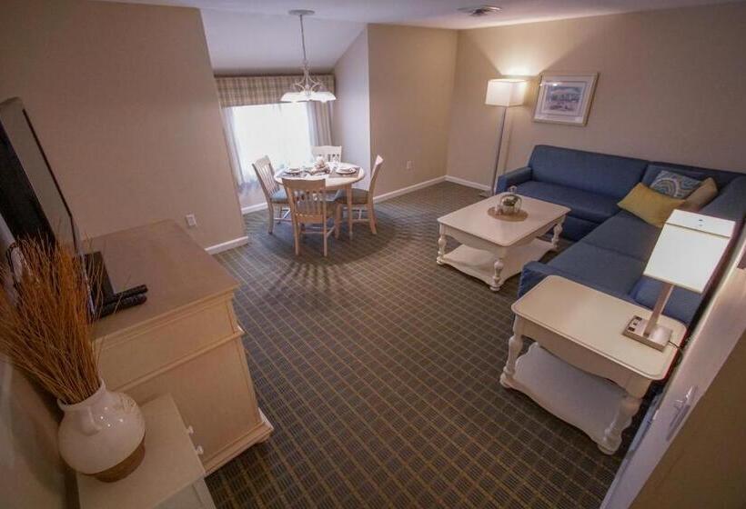 Cape Winds Resort