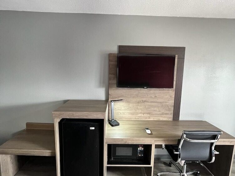 ホテル Econo Lodge Kennett