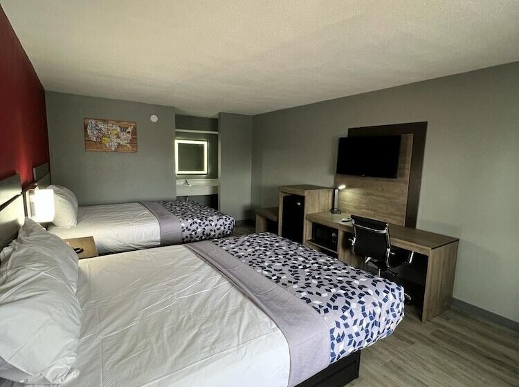 ホテル Econo Lodge Kennett