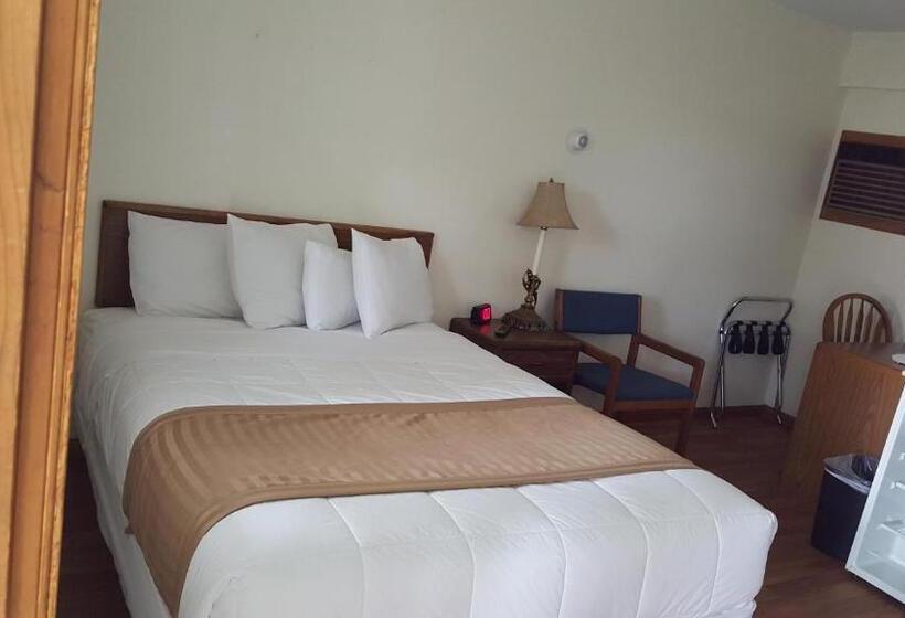 فندق Budget Host Inn