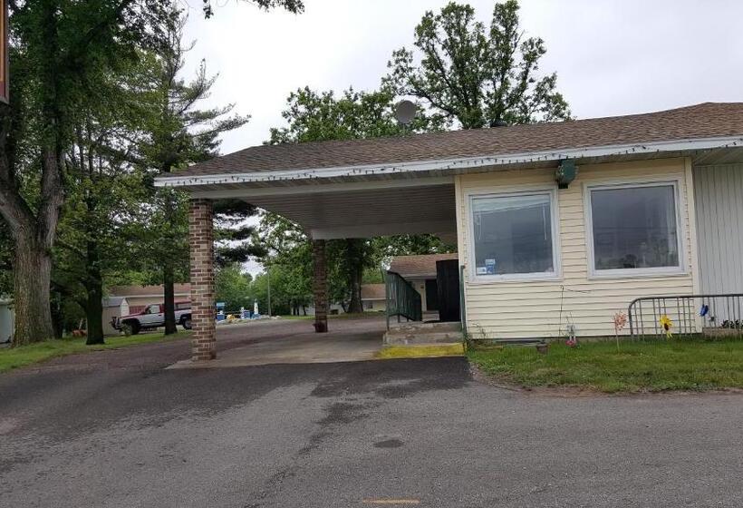 فندق Budget Host Inn