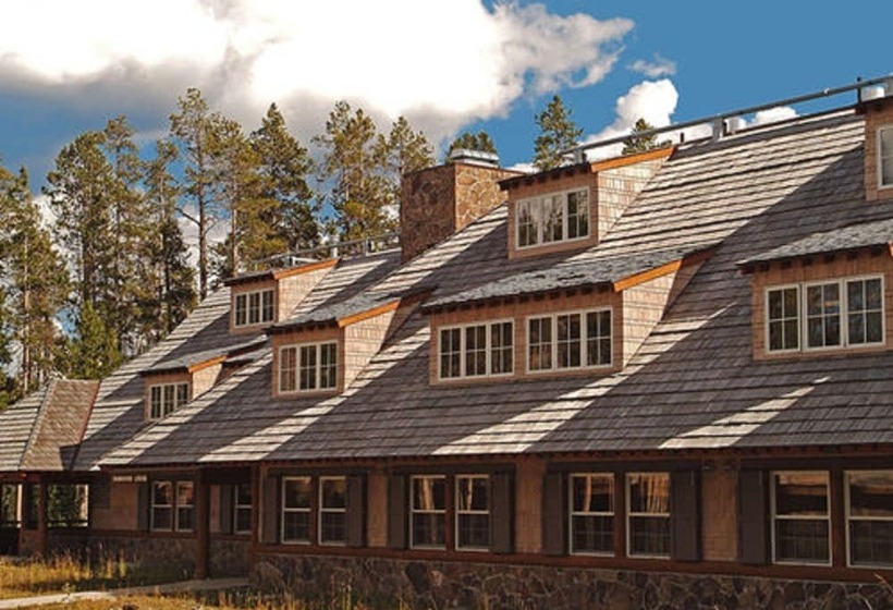 Hotel Canyon Lodge & Cabins Inside The Park