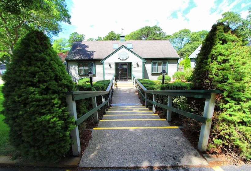 בית מלון כפרי Cape Cod Holiday Estates, A Vri Resort