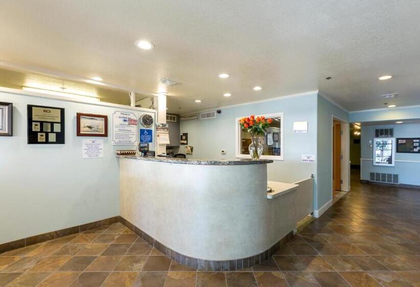 בית מלון כפרי Capistrano Surfside Inn