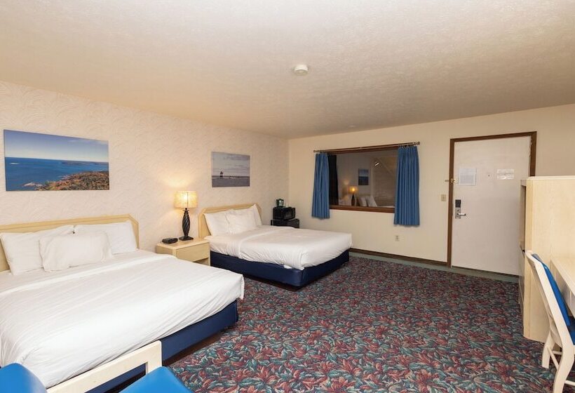 فندق Cedar Motor Inn